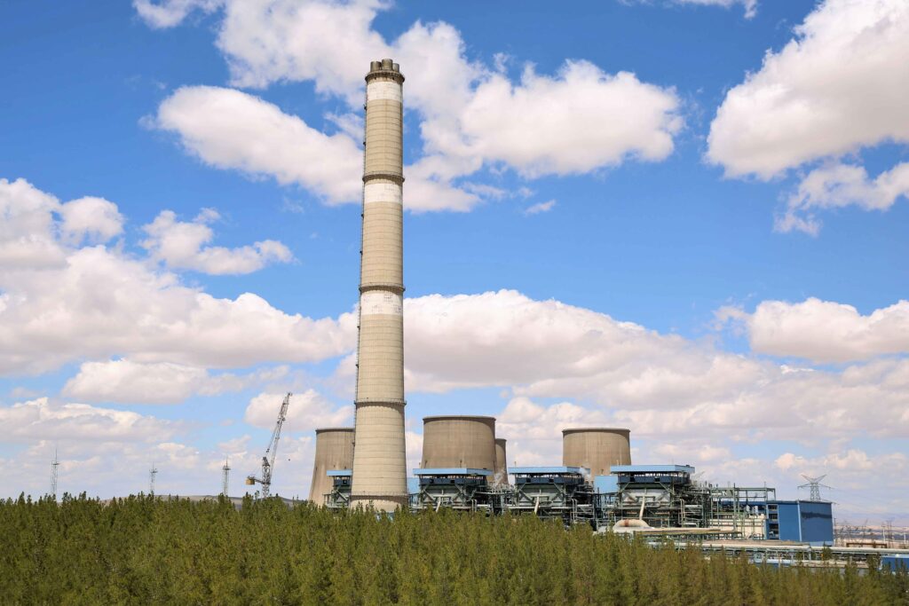 مصرف مقطعی مازوت در نیروگاه شهید منتظری تابع محدودیتهای تأمین سوخت است مصرف مقطعی مازوت در نیروگاه شهید منتظری تابع محدودیتهای تأمین سوخت است
